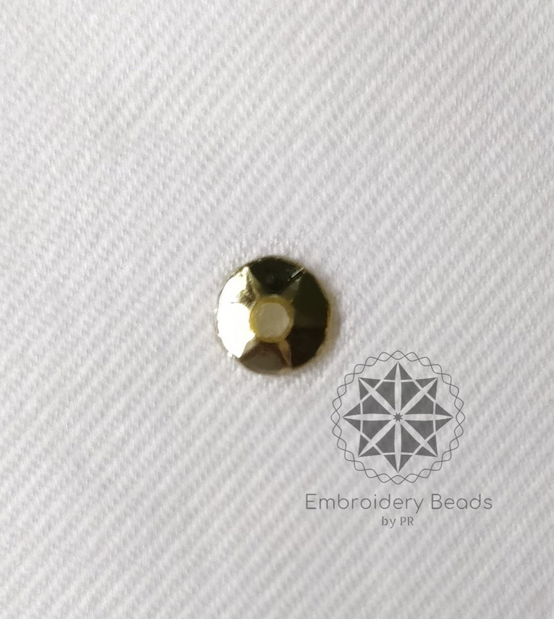 Round Cup Sequins Light Gold