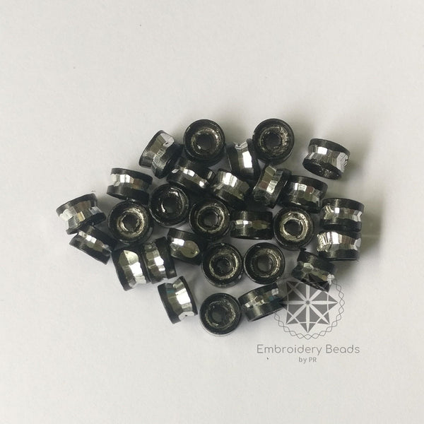 Ring Shape Cylindrical Beads Black