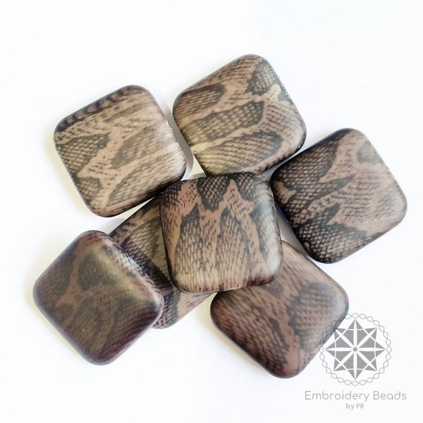 Square Snake Print Stone Brown