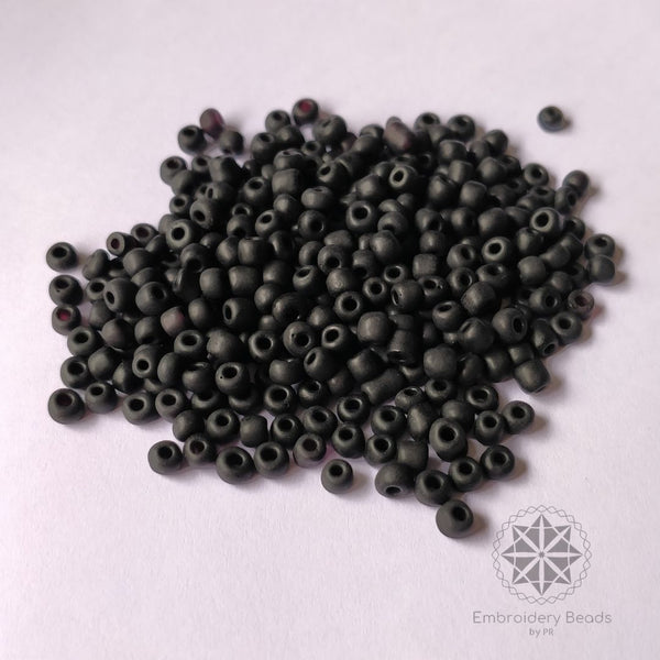 Seed Beads / Poat Black Matt 2mm