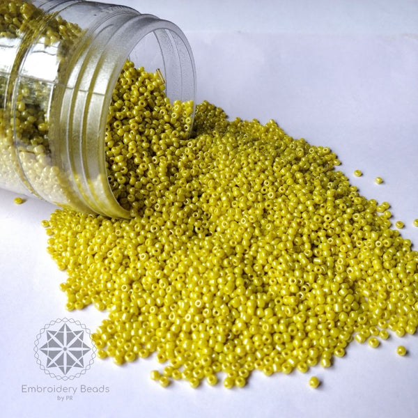 Seed Beads / Poat Yellow 2mm