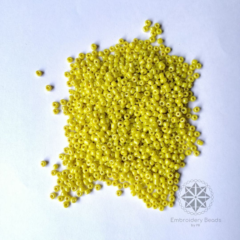 Seed Beads / Poat Yellow 2mm