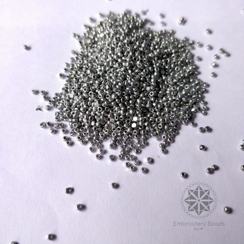 2 Cut Beads / Sheen Beads Steel