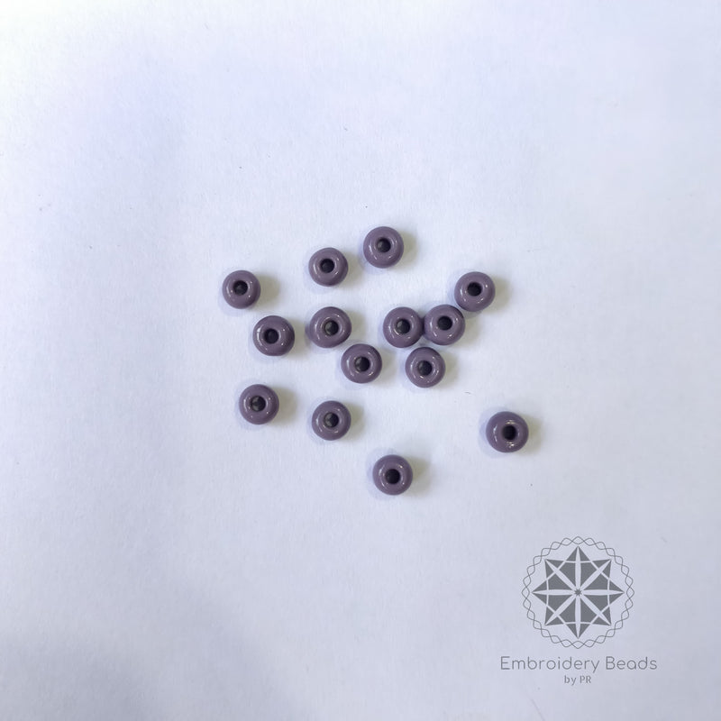 Seed Beads / Poat Purple 3mm