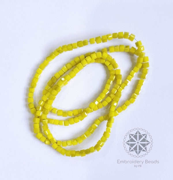 Cube Beads Bright Yellow